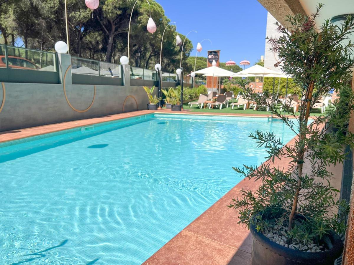 On Family Islantilla Exterior photo